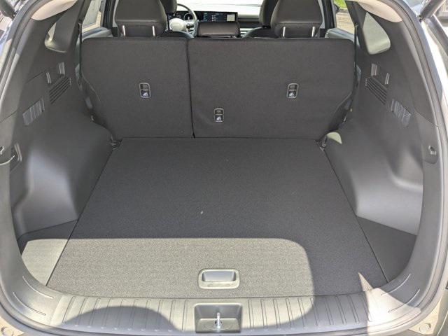 new 2025 Hyundai TUCSON Hybrid car, priced at $38,760