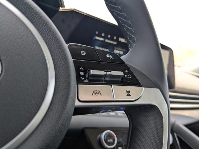 new 2025 Hyundai Elantra car, priced at $31,620