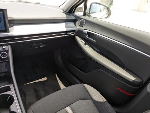 new 2025 Hyundai Sonata car, priced at $30,405