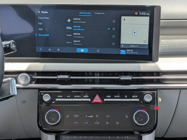 new 2025 Hyundai TUCSON Hybrid car, priced at $39,084