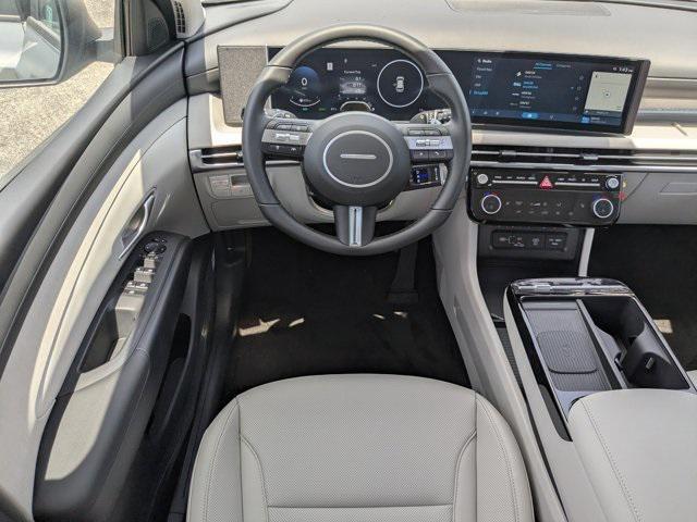 new 2025 Hyundai TUCSON Hybrid car, priced at $39,084