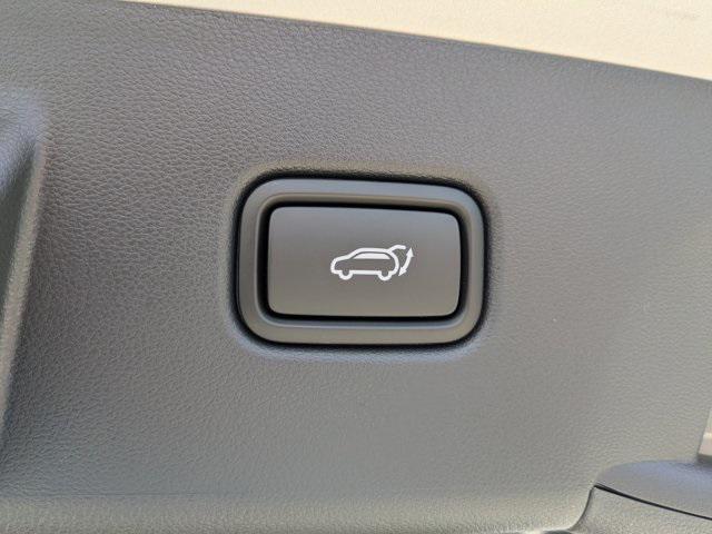 new 2025 Hyundai TUCSON Hybrid car, priced at $39,084