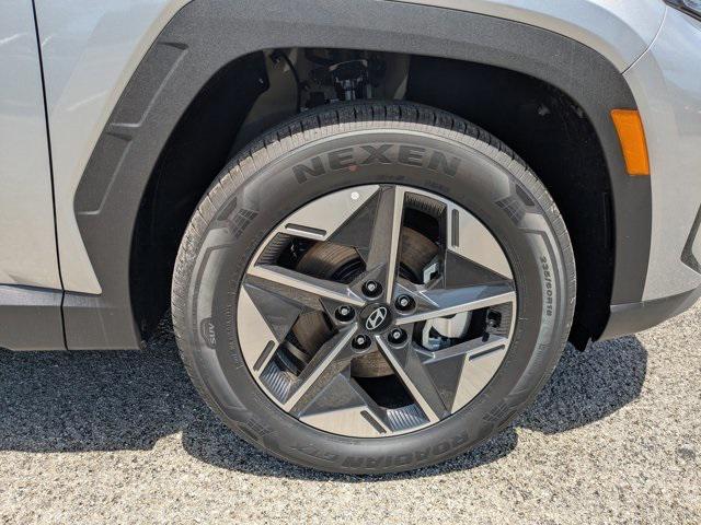 new 2025 Hyundai TUCSON Hybrid car, priced at $39,084