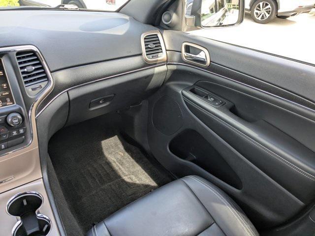 used 2015 Jeep Grand Cherokee car, priced at $14,760