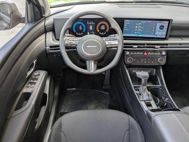 new 2025 Hyundai Tucson car, priced at $33,905