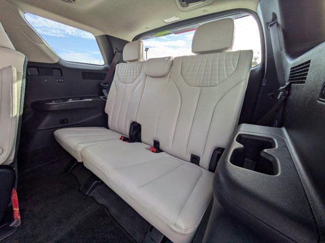 used 2024 Hyundai Palisade car, priced at $38,772