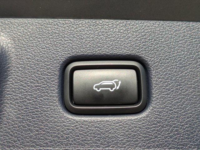 used 2024 Hyundai Palisade car, priced at $38,772