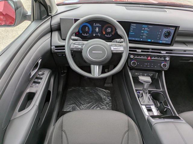 new 2026 Hyundai Tucson car, priced at $33,400