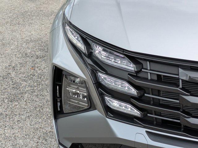 new 2025 Hyundai TUCSON Hybrid car, priced at $35,323