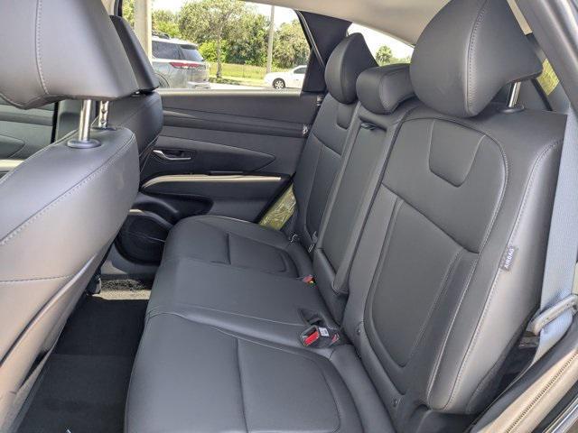 new 2025 Hyundai TUCSON Hybrid car, priced at $38,605