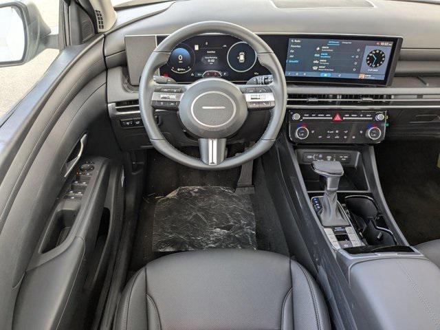 new 2025 Hyundai Tucson car, priced at $35,135