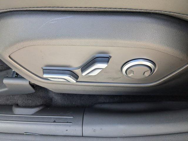 new 2025 Hyundai Santa Fe car, priced at $40,640