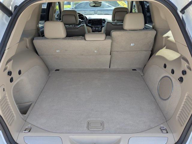 used 2019 Jeep Grand Cherokee car, priced at $21,594