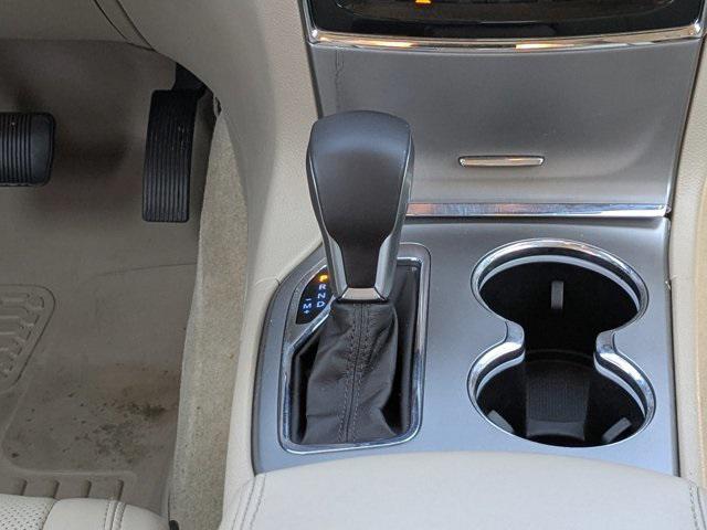 used 2019 Jeep Grand Cherokee car, priced at $21,594