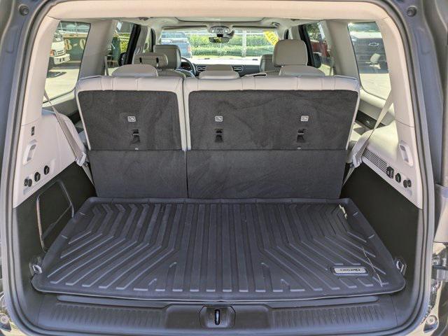 used 2022 Jeep Wagoneer car, priced at $42,909