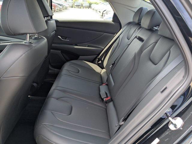 new 2025 Hyundai Elantra car, priced at $31,660
