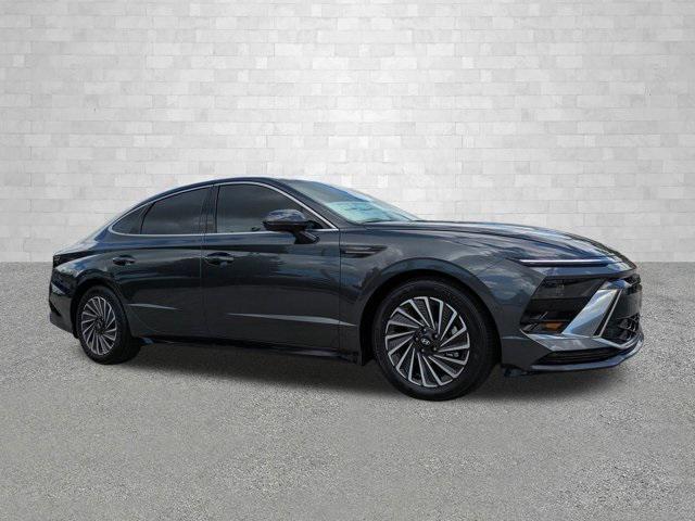 new 2025 Hyundai Sonata Hybrid car, priced at $36,927