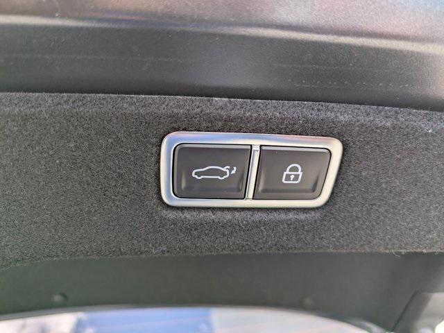 new 2025 Hyundai Sonata Hybrid car, priced at $36,927