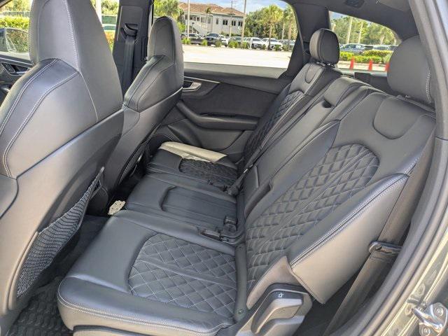 used 2021 Audi SQ7 car, priced at $46,184