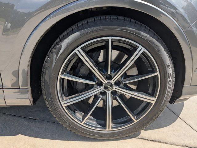 used 2021 Audi SQ7 car, priced at $46,184