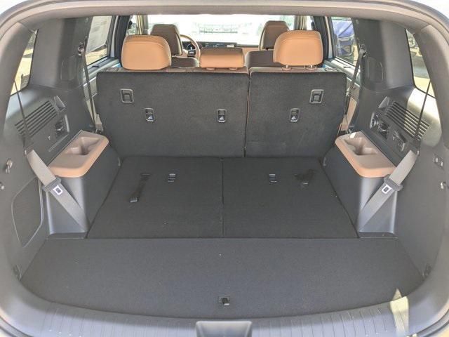 new 2025 Hyundai Santa Fe car, priced at $44,668