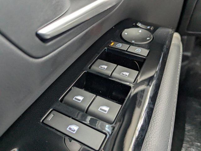 new 2025 Hyundai Tucson car, priced at $40,125