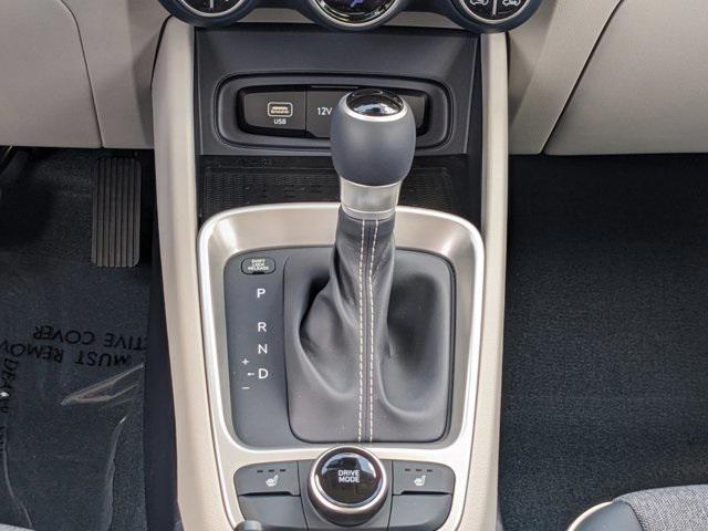 new 2025 Hyundai Venue car, priced at $26,025