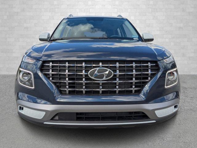 new 2025 Hyundai Venue car, priced at $26,025