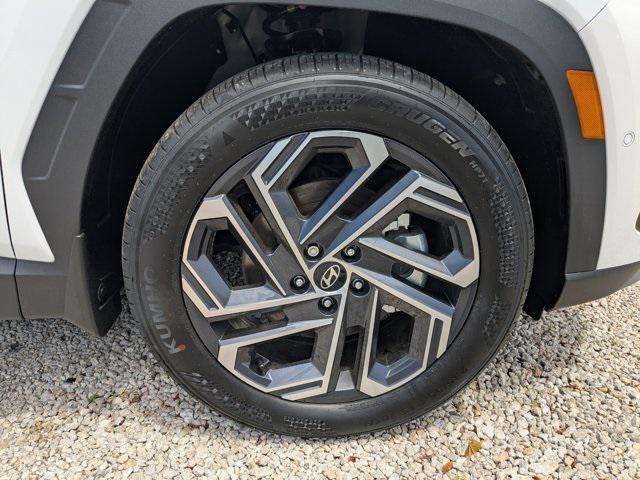 new 2025 Hyundai Tucson car, priced at $40,900