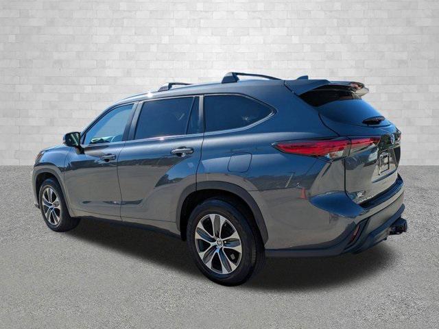 used 2023 Toyota Highlander car, priced at $33,935