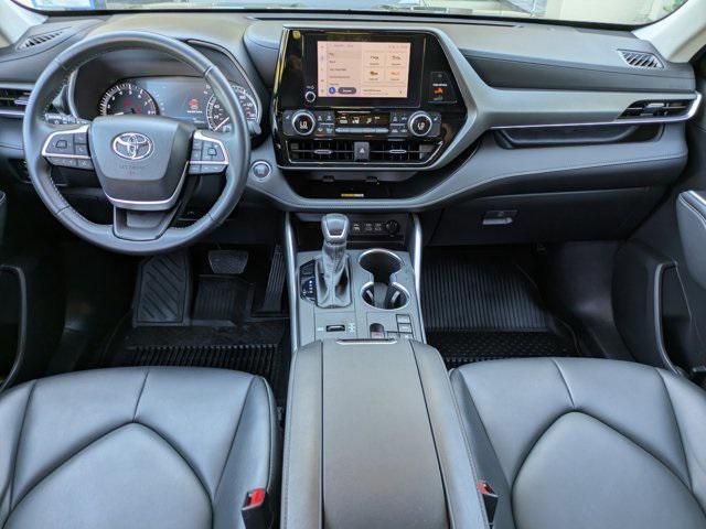 used 2023 Toyota Highlander car, priced at $33,935