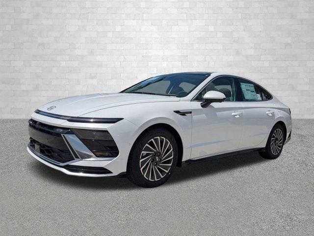 new 2025 Hyundai Sonata Hybrid car, priced at $39,775