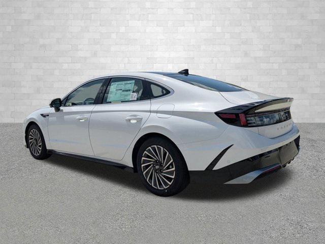 new 2025 Hyundai Sonata Hybrid car, priced at $39,775