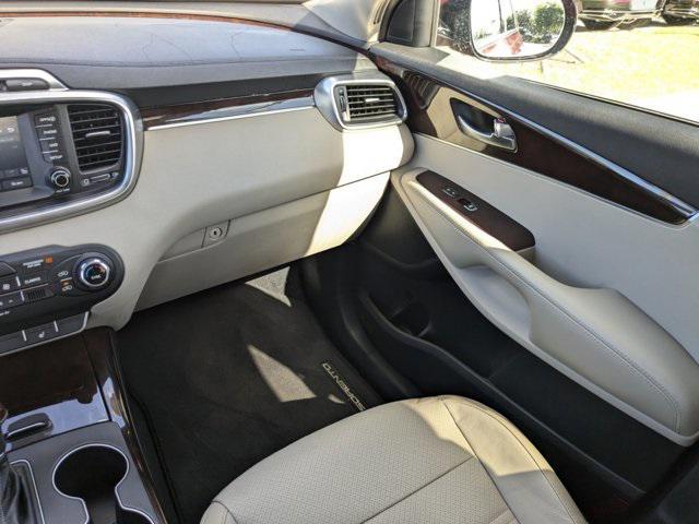 used 2018 Kia Sorento car, priced at $17,902