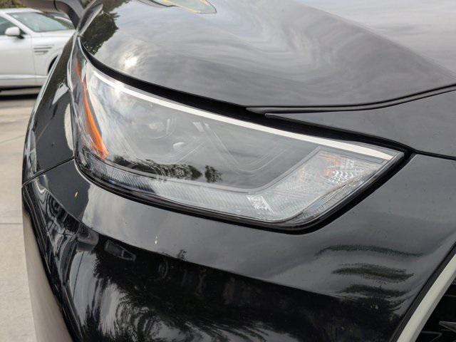 used 2023 Toyota Highlander car, priced at $35,587