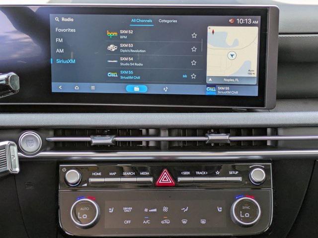 new 2025 Hyundai TUCSON Hybrid car, priced at $36,072