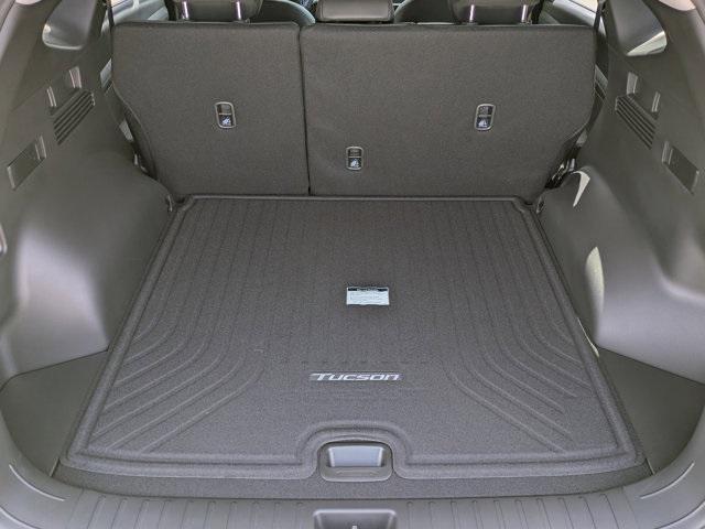 new 2025 Hyundai TUCSON Hybrid car, priced at $36,072