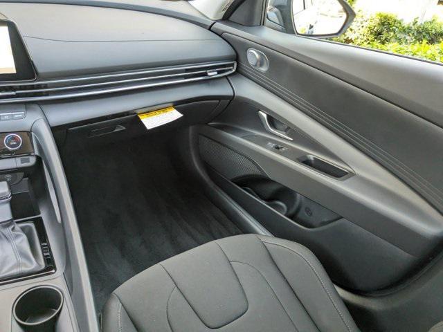 new 2025 Hyundai Elantra car, priced at $25,605