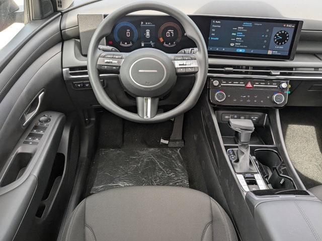 new 2025 Hyundai Tucson car, priced at $32,740