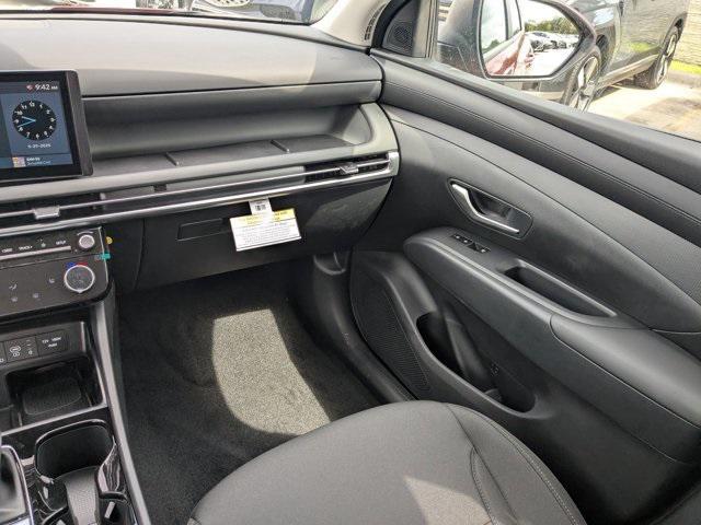 new 2025 Hyundai Tucson car, priced at $32,740