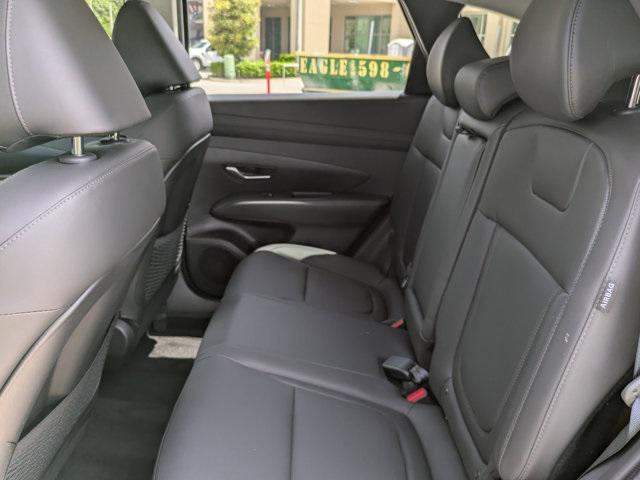 new 2025 Hyundai TUCSON Hybrid car, priced at $37,355