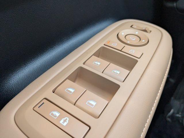 new 2025 Hyundai Santa Fe car, priced at $46,425