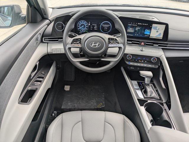 new 2025 Hyundai Elantra car, priced at $30,480