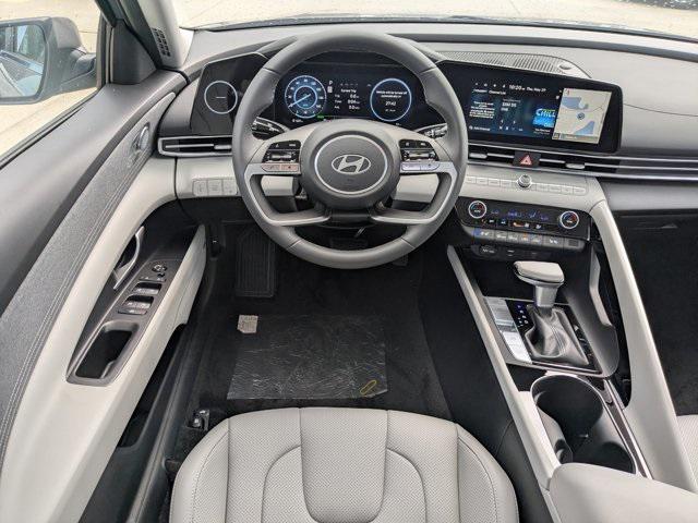 new 2025 Hyundai Elantra car, priced at $31,230