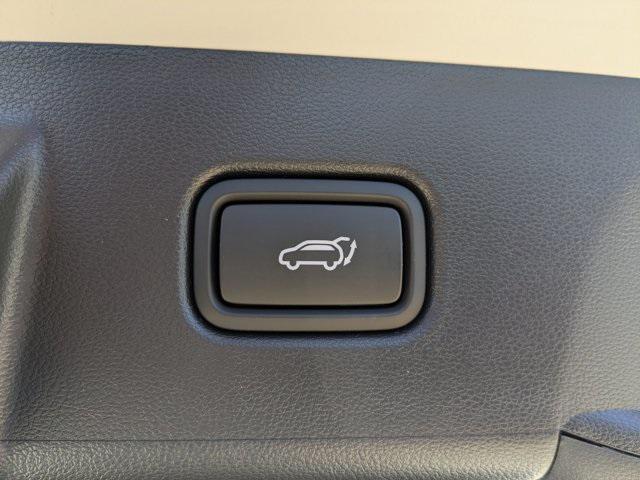 new 2025 Hyundai Tucson car, priced at $42,680