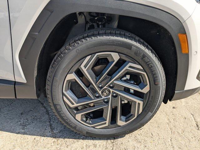 new 2025 Hyundai Tucson car, priced at $42,680
