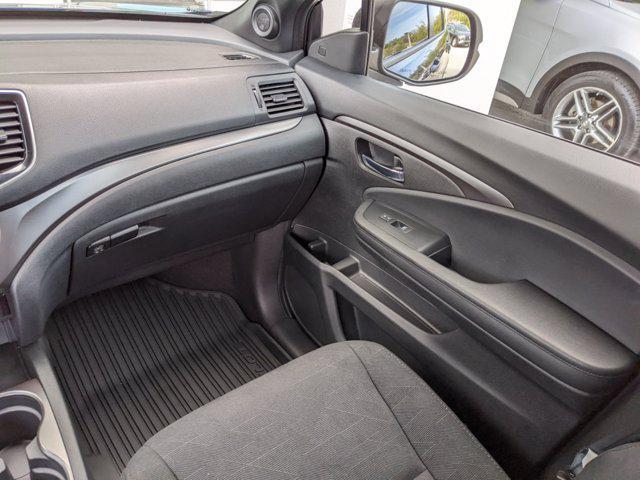 used 2022 Honda Pilot car, priced at $27,810