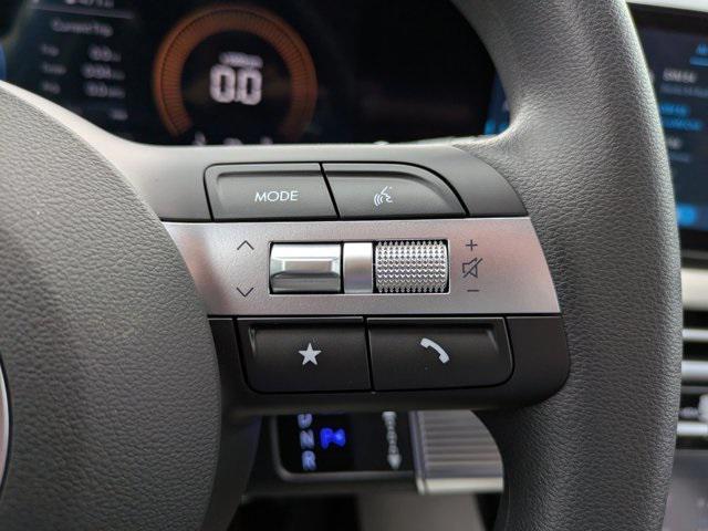 new 2025 Hyundai TUCSON Hybrid car, priced at $32,442