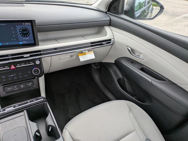 new 2025 Hyundai TUCSON Hybrid car, priced at $32,442