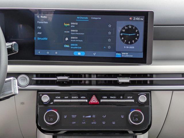 new 2025 Hyundai TUCSON Hybrid car, priced at $32,442